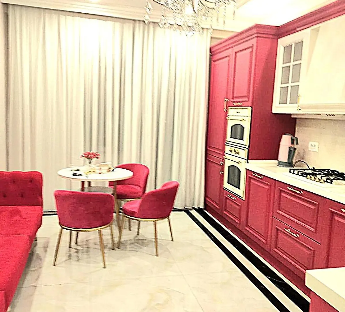 Apartment In The Center, With 2 Bedrooms! Baku 0*,